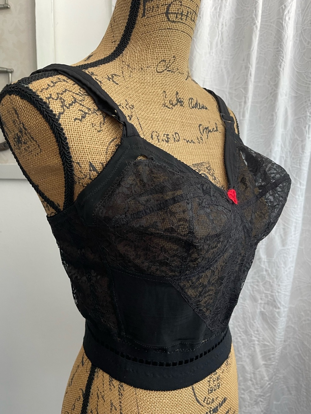 Vintage 1950s Fleur de Lis by Wonderbra Retro Pinup Longline Bullet Bra Size 38C